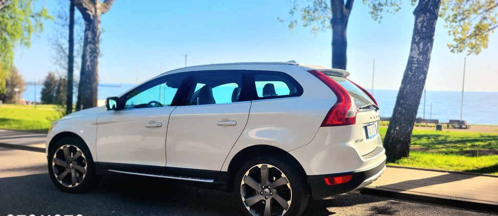 Volvo XC 60 cena 75000 przebieg: 163200, rok produkcji 2012 z Gdynia małe 232
